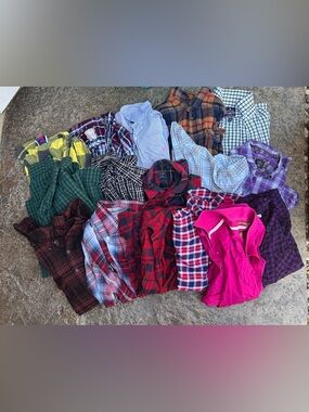 Bundl of 16 mixed flannel and cotton button up shirts … Upcycling Purposes